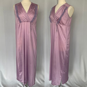 Vintage Vassarette Maxi Nightgown Size Medium Purple Silky Lingerie Chemise 90s